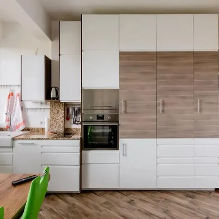 Grosszuegige Im Herzen Von * Matera