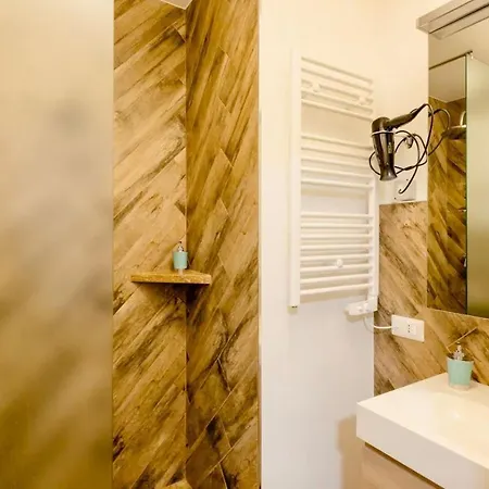 Grosszuegige Im Herzen Von *